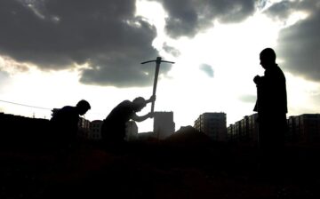A Worker is a Worker: How to Ensure that Undocumented Migrant Workers Can Access Justice