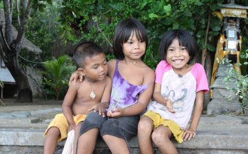 Always on Call:Abuse & Exploitation of Child Domestic Workers in Indonesia
