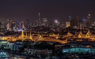 Between Victim and Agent: A Third-Way Feminist Account of Trafficking for Sex Work