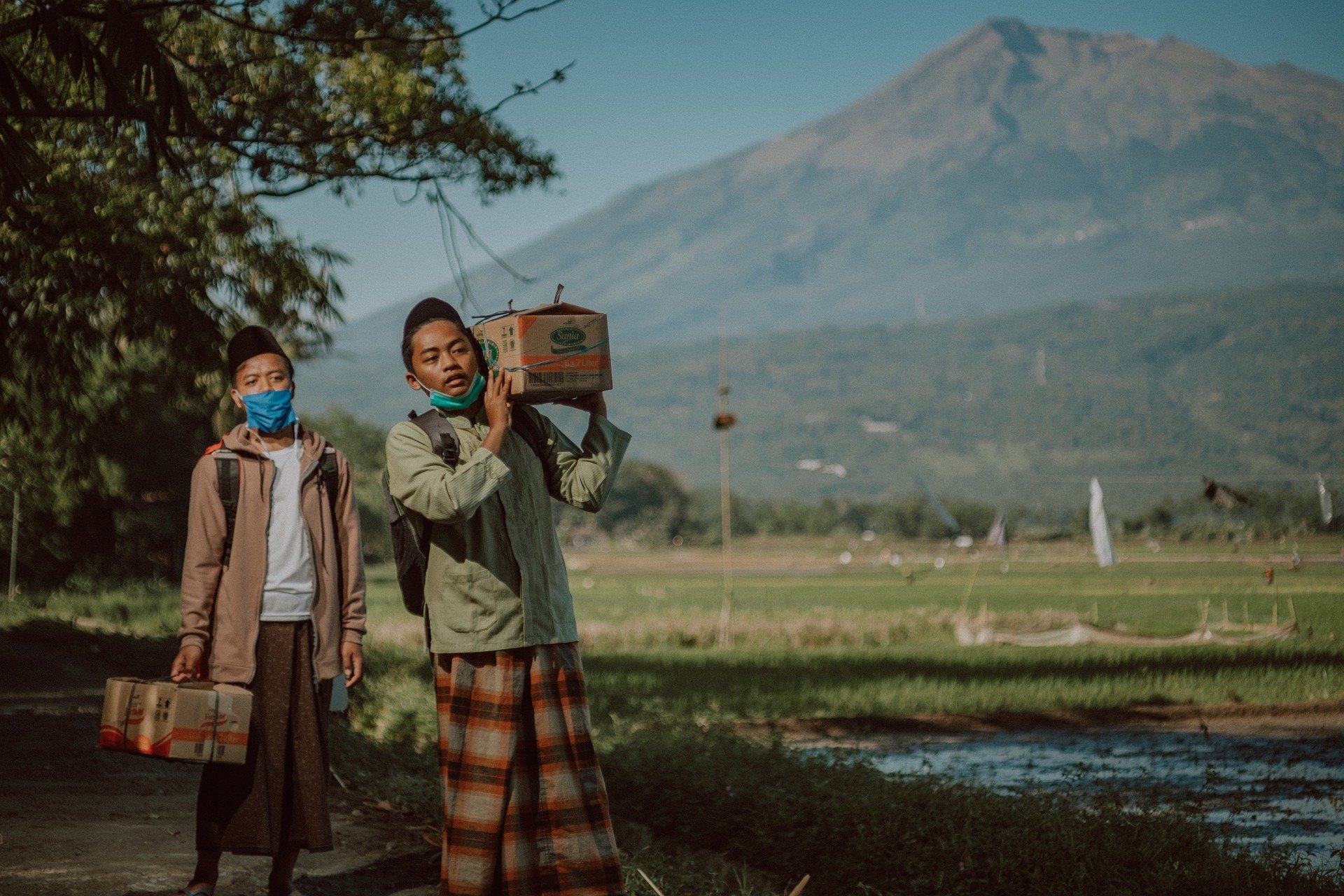 Melangkah Maju. Reintegrasi Korban Perdagangan Orang (trafficking) di Indonesia dalam Keluarga dan Masyarakat