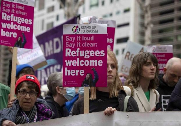 The UK is Completely Abandoning its Duties Towards Refugees
