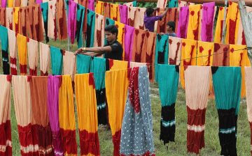 Forced Labor Among Informal Apparel Workers in Bangladesh