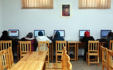 Afghanistan: Quality education must be equally accessible to all, UN experts say