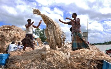 Malaysia: Bangladeshi workers must be protected from exploitation and criminalisation, say UN experts