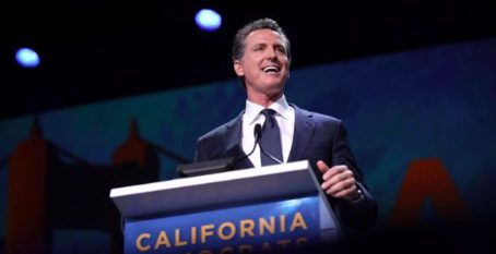 Freedom United co-sponsors bill to protect temporary migrants in California