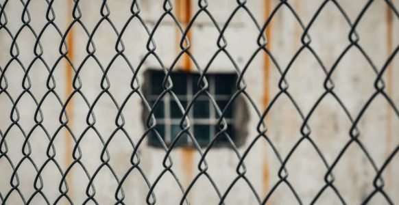 UK asylum detention causing fear, humiliation and high risk of trafficking