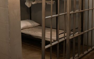 94 children mistakenly sent to detention under UK-France migration scheme